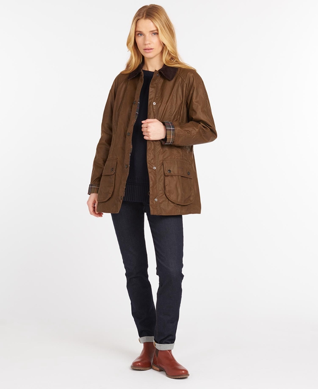 Barbour Beadnell® Női Viaszos Kabát Barna | 601279-KMR