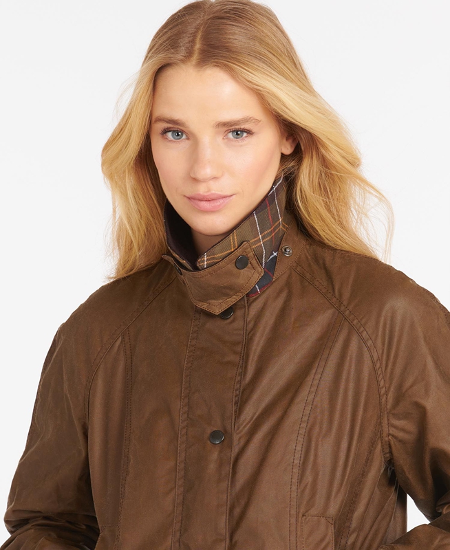 Barbour Beadnell® Női Viaszos Kabát Barna | 601279-KMR